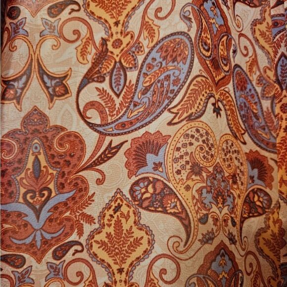 #107 LULAROE- DAPHNE OVERLAYS- VARIOUS COLORS AVAILABLE- SEE BELOW. - Picture 3 of 9